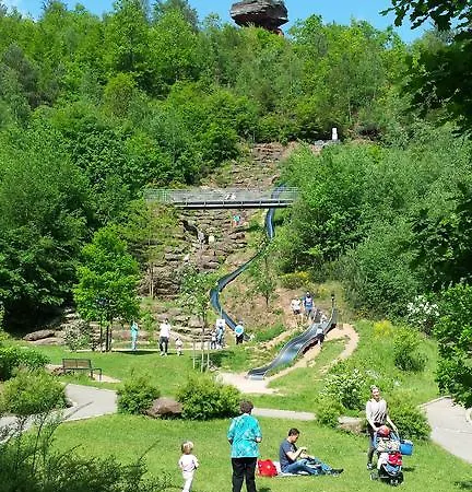 Wohnen Am Waldrand In Der Pfalz * Lemberg
